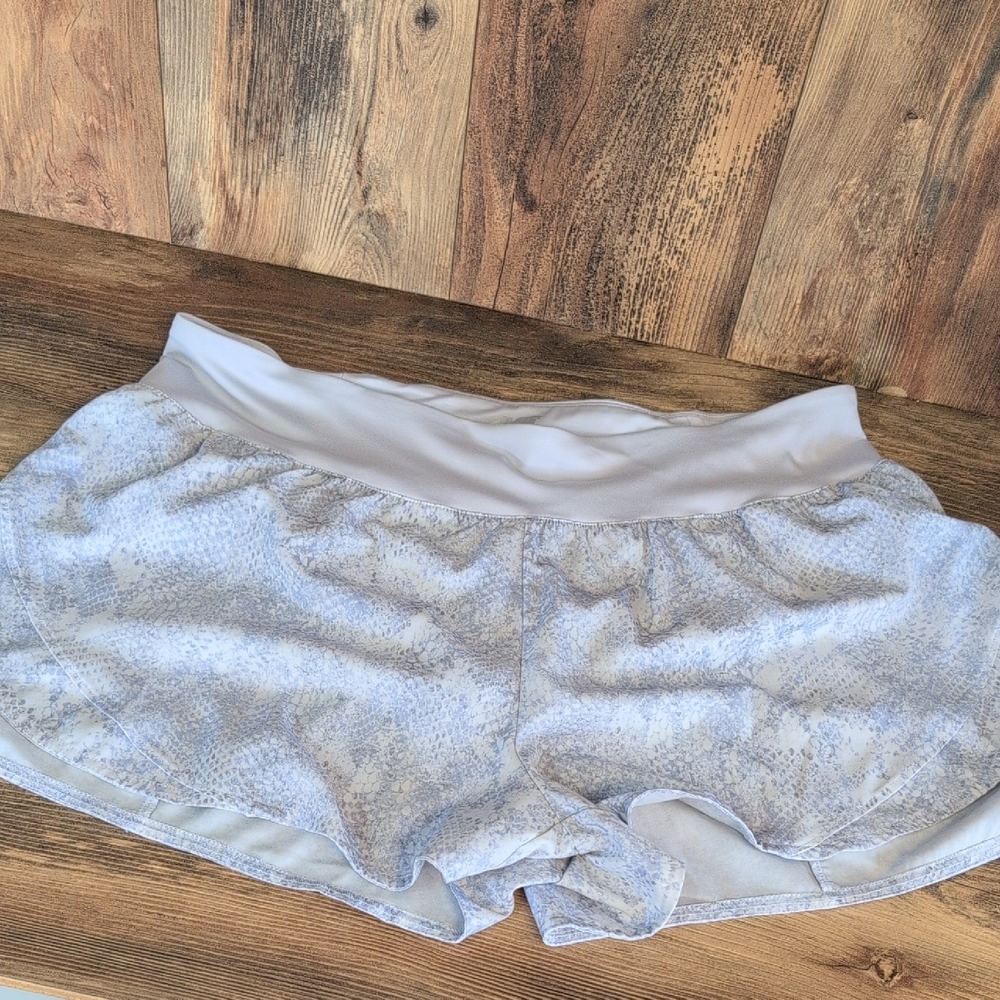 Avia Lavender/White Women's Skort Style Lined Shorts XL M647